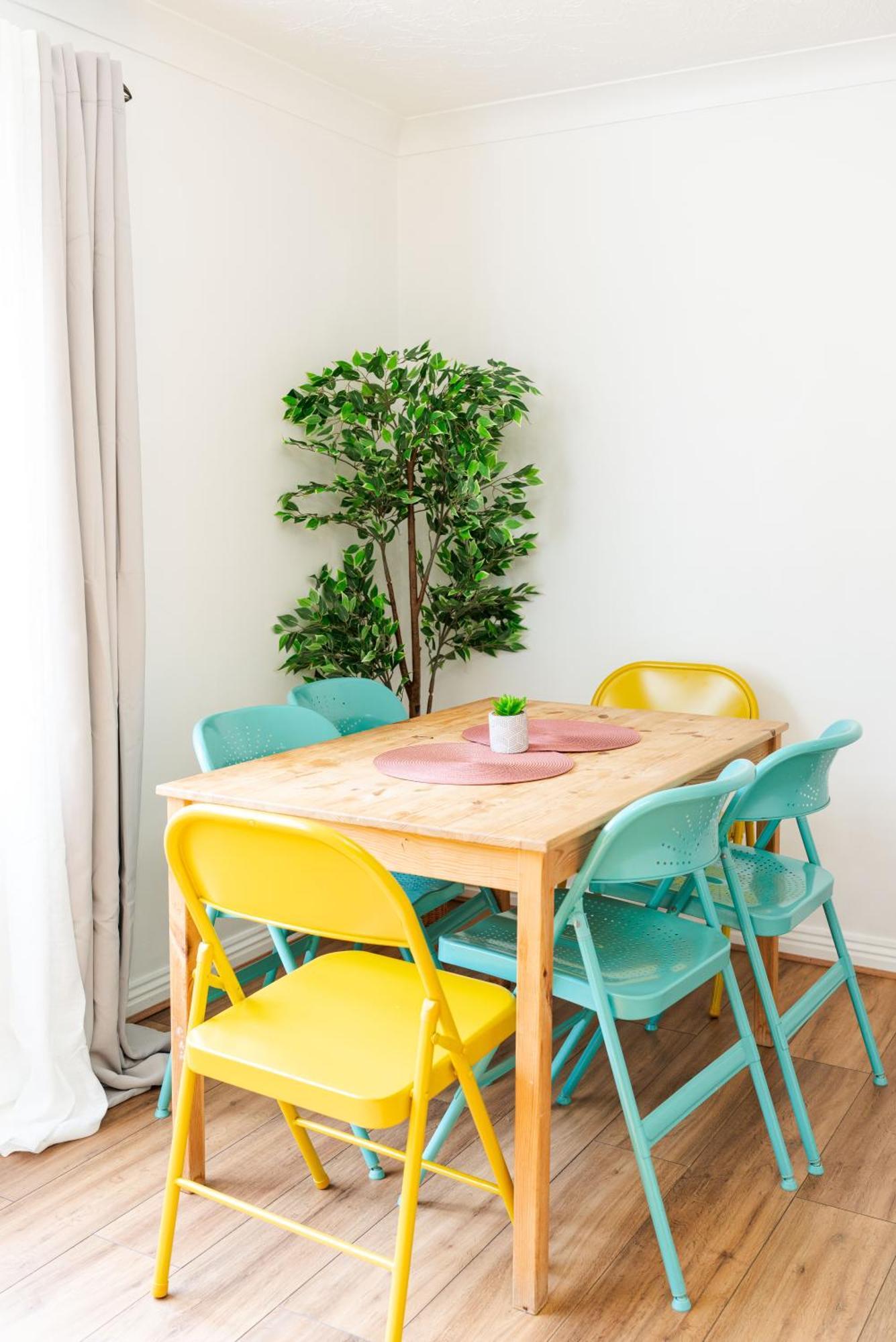 Bright And Spacious Flat With Free Parking Лондон Екстер'єр фото